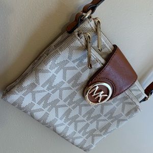 Like New MK Crossbody